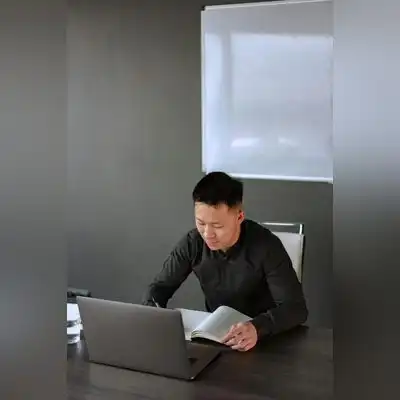 钱英文